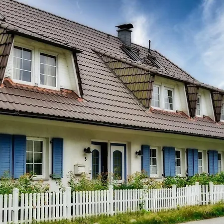 Апартаменты Waldhaus Am Ostseestrand *